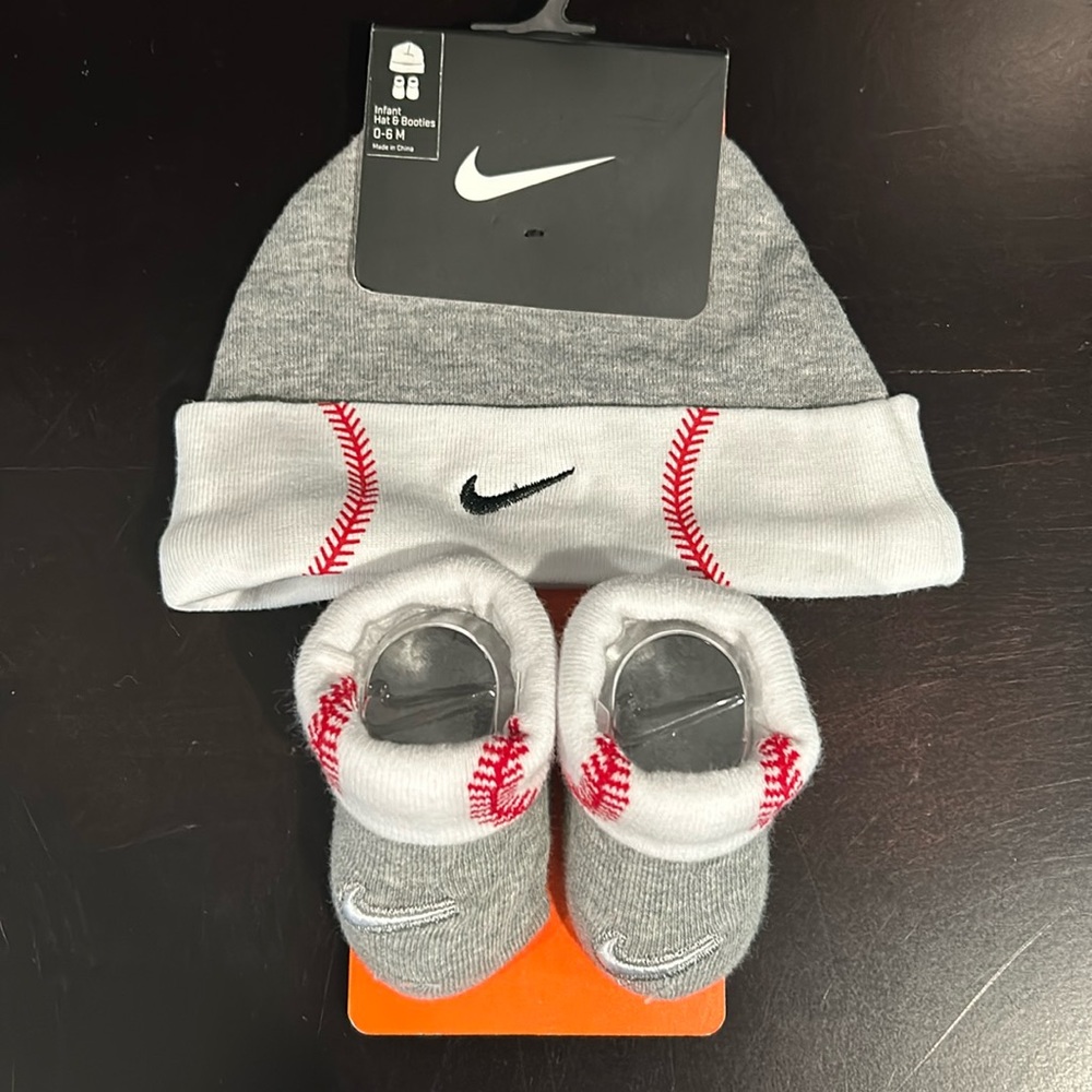 Nike Infant Hat and Booties
